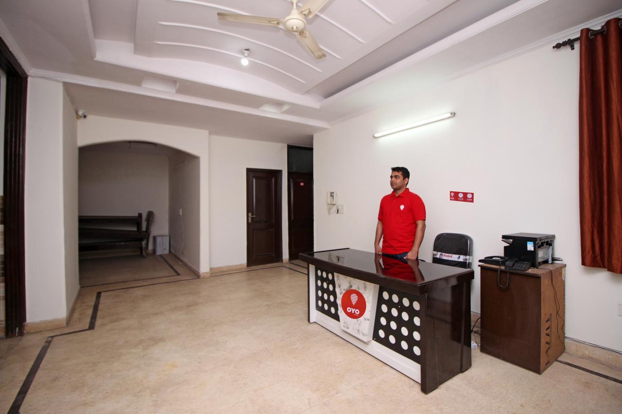 Oyo 9019 Golden Park Hotel New Delhi Bagian luar foto